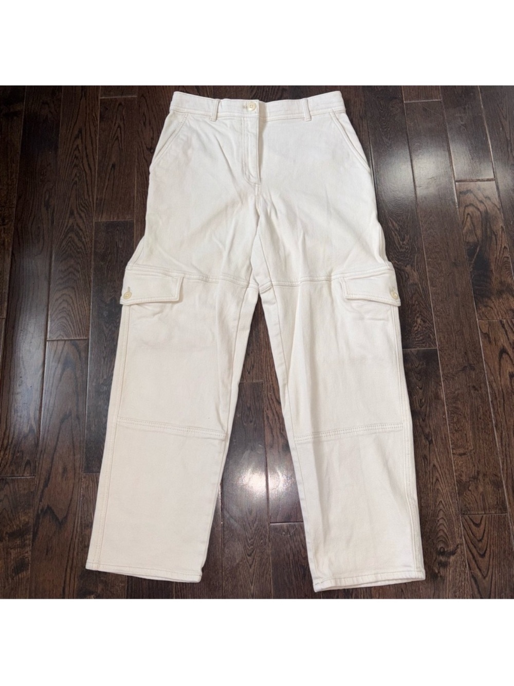 Aritzia Cream Cargo Pants